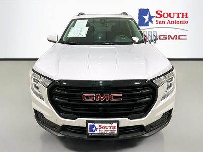 Used 2022 GMC Terrain SLE w/ Driver Convenience Package
