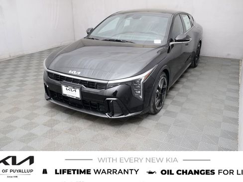 New 2026 Kia K4 GT-Line FWD image 1