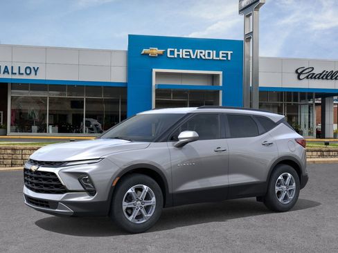 New 2026 Chevrolet Blazer LT w/ Convenience Package image 2