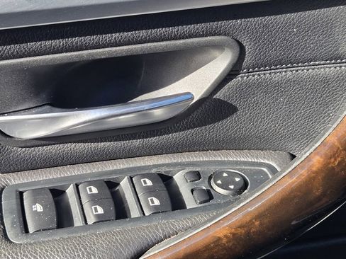 Used 2015 BMW 428i xDrive Convertible image 23