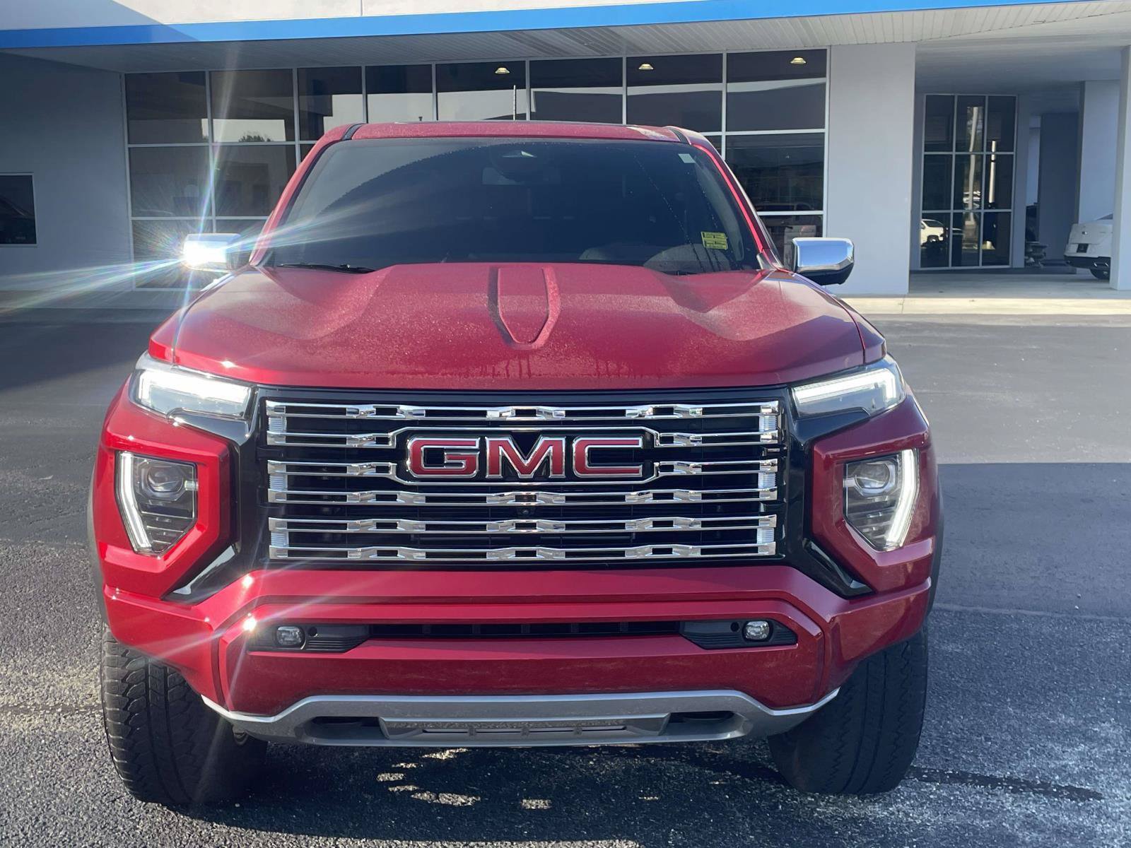 Certified 2024 GMC Canyon Denali AWD/4WD image 9