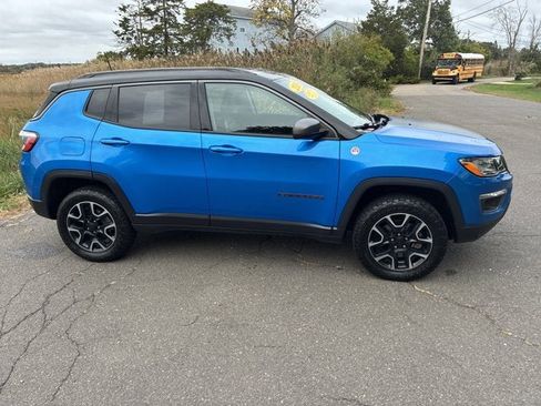 Used 2019 Jeep Compass Trailhawk image 15