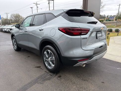 Used 2025 Chevrolet Blazer LT AWD/4WD image 5