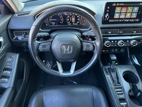 Used 2023 Honda Civic Touring image 29