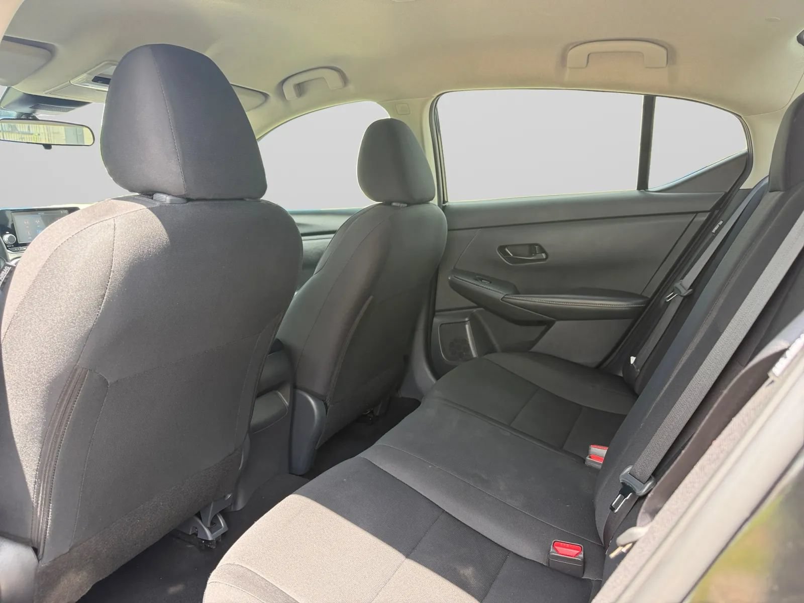 Used 2024 Nissan Sentra S FWD image 25