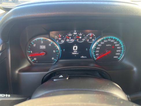 Used 2019 GMC Yukon XL Denali image 38