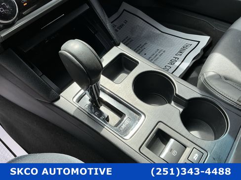 Used 2019 Subaru Outback 2.5i Limited image 23