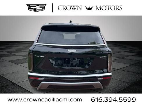New 2026 Cadillac Vistiq Luxury w/ LPO, Floor Liner Package image 11