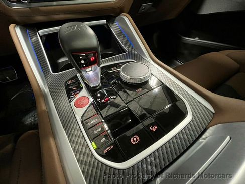 Used 2022 BMW X6 M image 39
