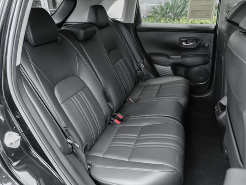 Used 2024 Honda HR-V EX-L image 36
