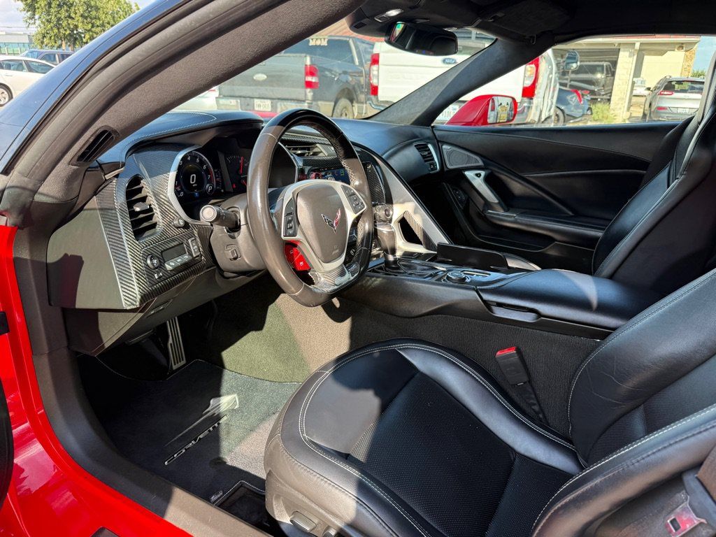 Used 2018 Chevrolet Corvette Stingray Convertible w/ 3LT Preferred Equipment Group RWD image 13
