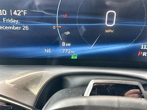 Certified 2026 Cadillac Vistiq Sport image 12