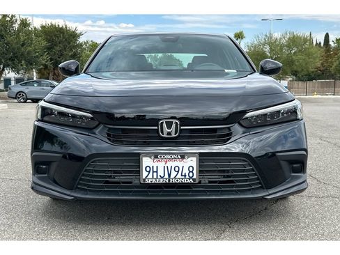 Used 2023 Honda Civic Sport image 9