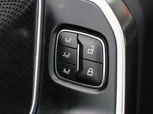 Used 2023 Ford F150 Raptor w/ Raptor 37 Performance Package AWD/4WD image 15