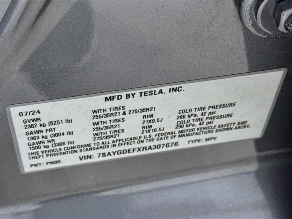 Used 2024 Tesla Model Y Performance AWD/4WD image 41