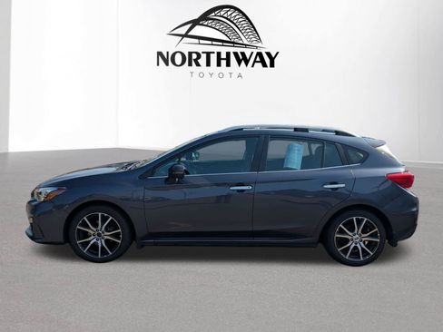 Used 2017 Subaru Impreza 2.0i Limited AWD/4WD image 6