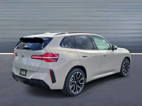 New 2026 BMW X3 xDrive30i w/ M Sport Package AWD/4WD image 3
