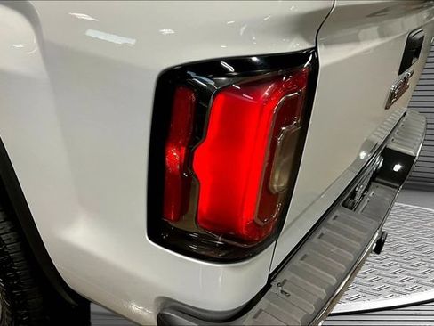 Used 2017 GMC Sierra 1500 SLT AWD/4WD image 23
