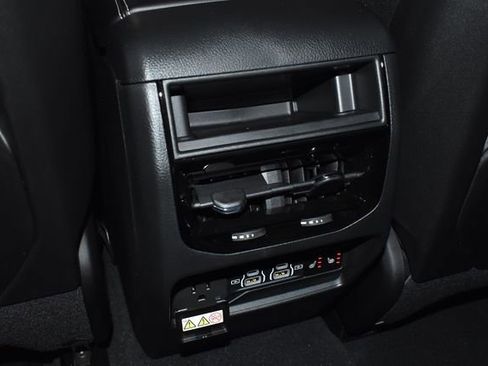 New 2025 Jeep Grand Cherokee Limited w/ Trailer Tow Package image 28