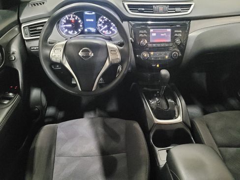 Used 2015 Nissan Rogue S AWD/4WD image 22