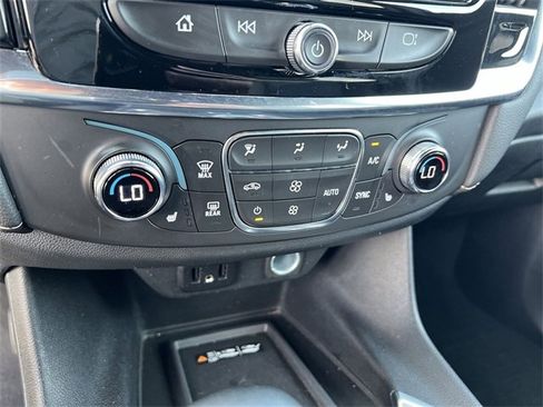 Certified 2023 Chevrolet Traverse LT w/ LPO, Floor Liner Package image 16