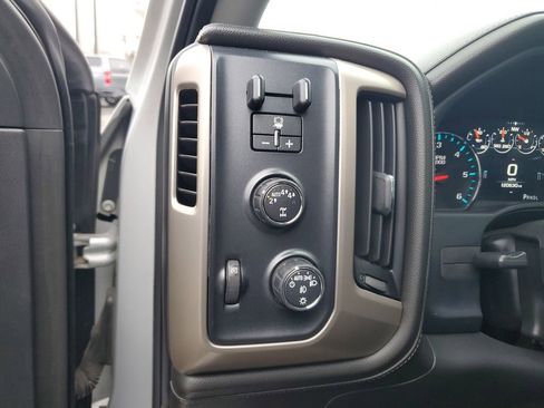 Used 2018 GMC Sierra 1500 Denali w/ Denali Ultimate Package AWD/4WD image 19