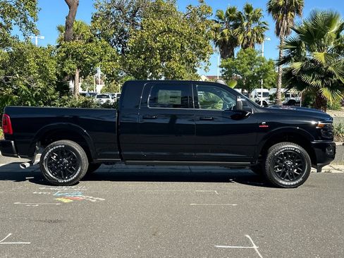 New 2026 RAM 2500 Limited AWD/4WD image 2