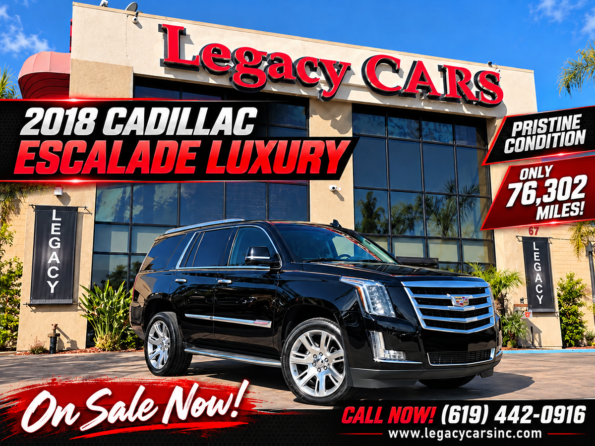 Used 2018 Cadillac Escalade Luxury RWD image 2