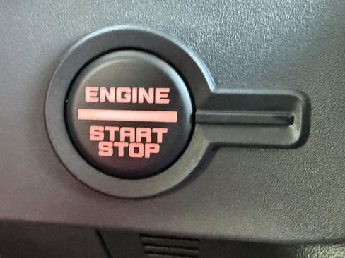 New 2025 Ford Bronco Raptor image 80