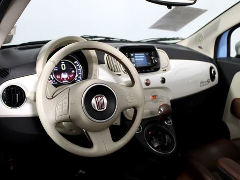 Used 2019 FIAT 500 Lounge image 8