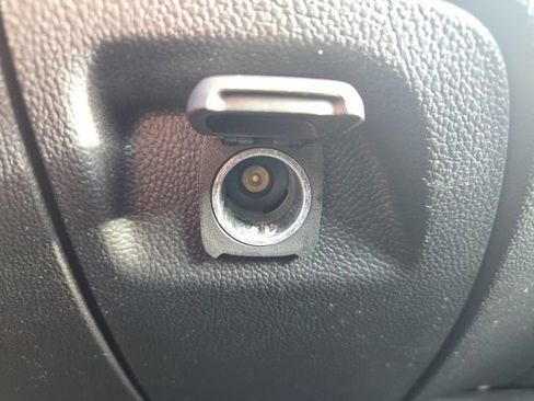 Used 2018 Chevrolet Silverado 1500 Custom w/ Custom Value Package image 29