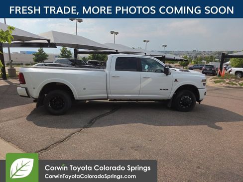 Used 2025 RAM 3500 Limited AWD/4WD image 10