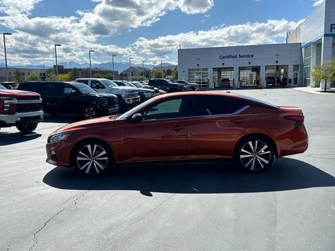 Used 2019 Nissan Altima 2.5 SR w/ SR Premium Package AWD/4WD image 20