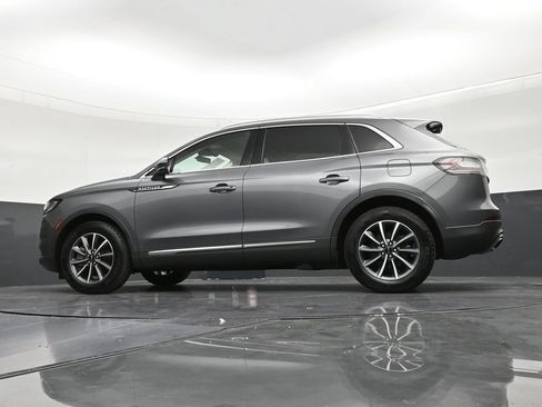 Used 2022 Lincoln Nautilus FWD image 21
