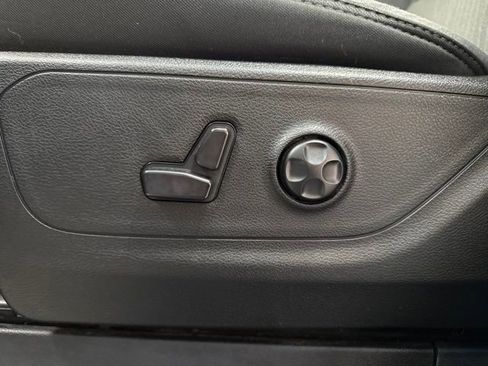 Used 2020 RAM 1500 Big Horn AWD/4WD image 26