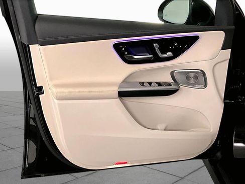 Certified 2023 Mercedes-Benz GLC 300 4MATIC image 22