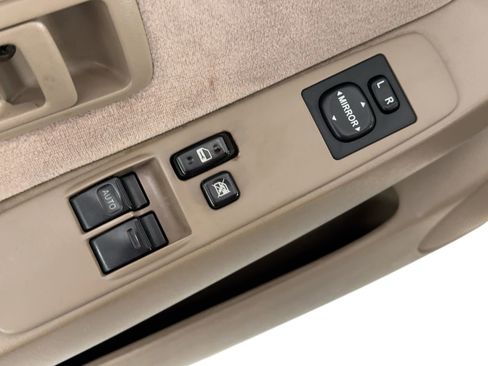 Used 2003 Toyota Tacoma PreRunner image 13