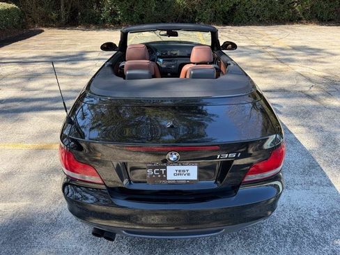 Used 2008 BMW 135i Convertible RWD image 10
