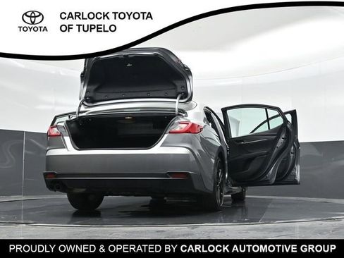 Used 2025 Toyota Camry SE w/ Convenience Package image 45