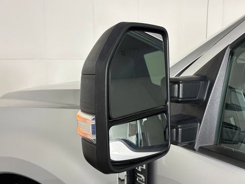 Used 2019 Ford F250 XLT AWD/4WD image 13