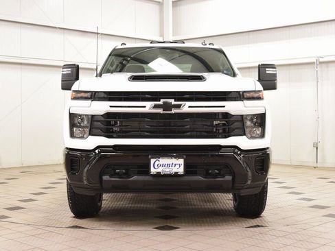 New 2026 Chevrolet Silverado 2500 Custom w/ Custom Value Package image 2