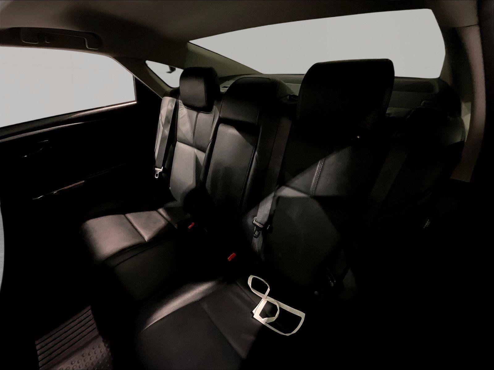 Used 2018 Toyota Avalon Touring FWD image 21
