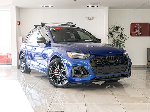 Used 2025 Audi SQ5 Premium Plus w/ Premium Plus Package image 6