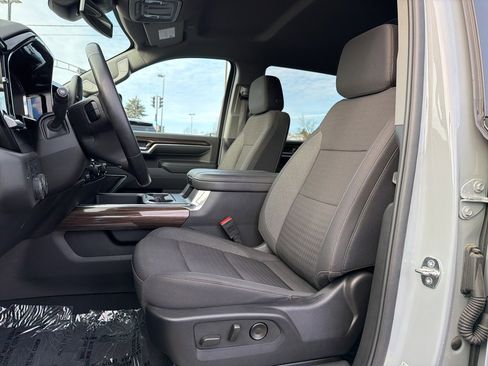 Certified 2024 Chevrolet Silverado 2500 LT w/ All Star Edition image 9