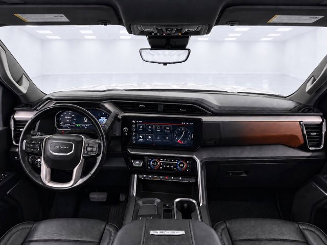 Used 2024 GMC Sierra 2500 Denali w/ Denali Reserve Package AWD/4WD image 24