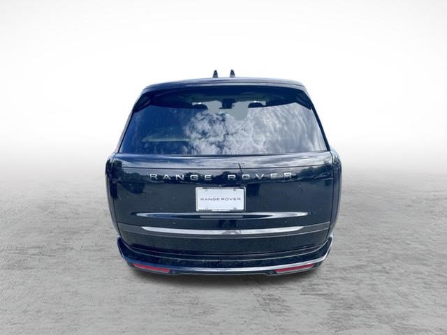 New 2027 Land Rover Range Rover Long Wheelbase SE AWD/4WD image 6