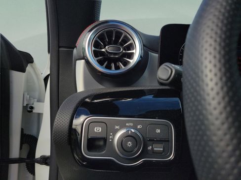 Certified 2026 Mercedes-Benz CLA 250 image 24