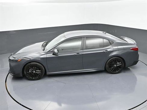 Certified 2025 Toyota Camry SE w/ Convenience Package image 40