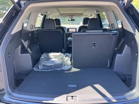 New 2026 Volkswagen Atlas SEL Premium R-Line AWD/4WD image 12
