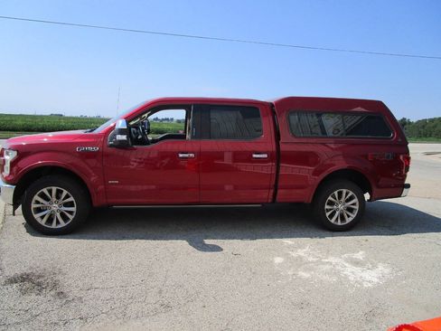 Used 2017 Ford F150 Lariat w/ Equipment Group 502A Luxury AWD/4WD image 2